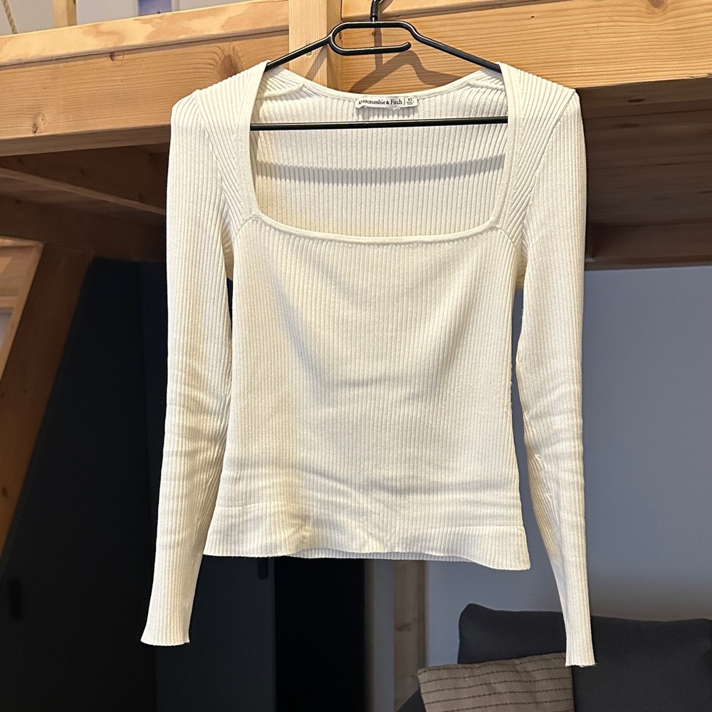 Abercrombie & Fitch Off-White Ribbed Long Sleeve Top